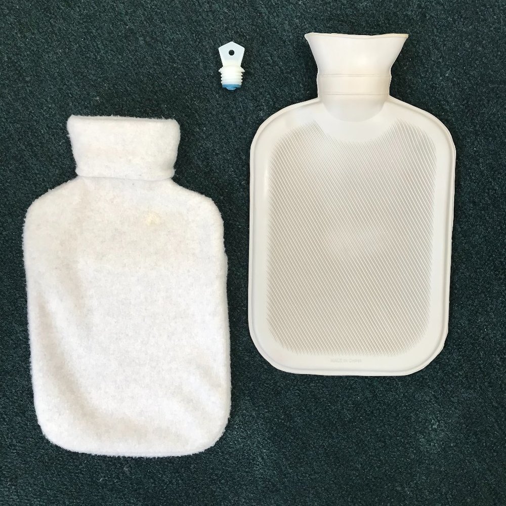 Rubber Hot Water Bottle with Removable Soft Fleece Cover - NWOT - Picture 3 of 6
